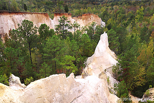 White Sandstone Providence Canyon Stewart County Lumpkin Georgia Landmark Series Landmark Series