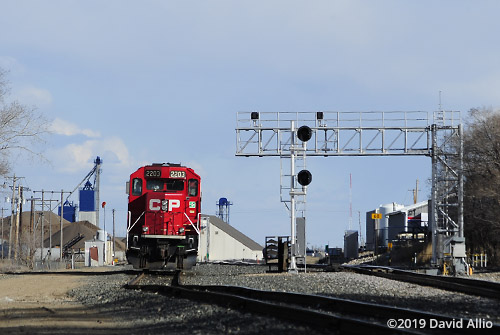 Canadian Pacific Railway locomotive signal Minot North Dakota